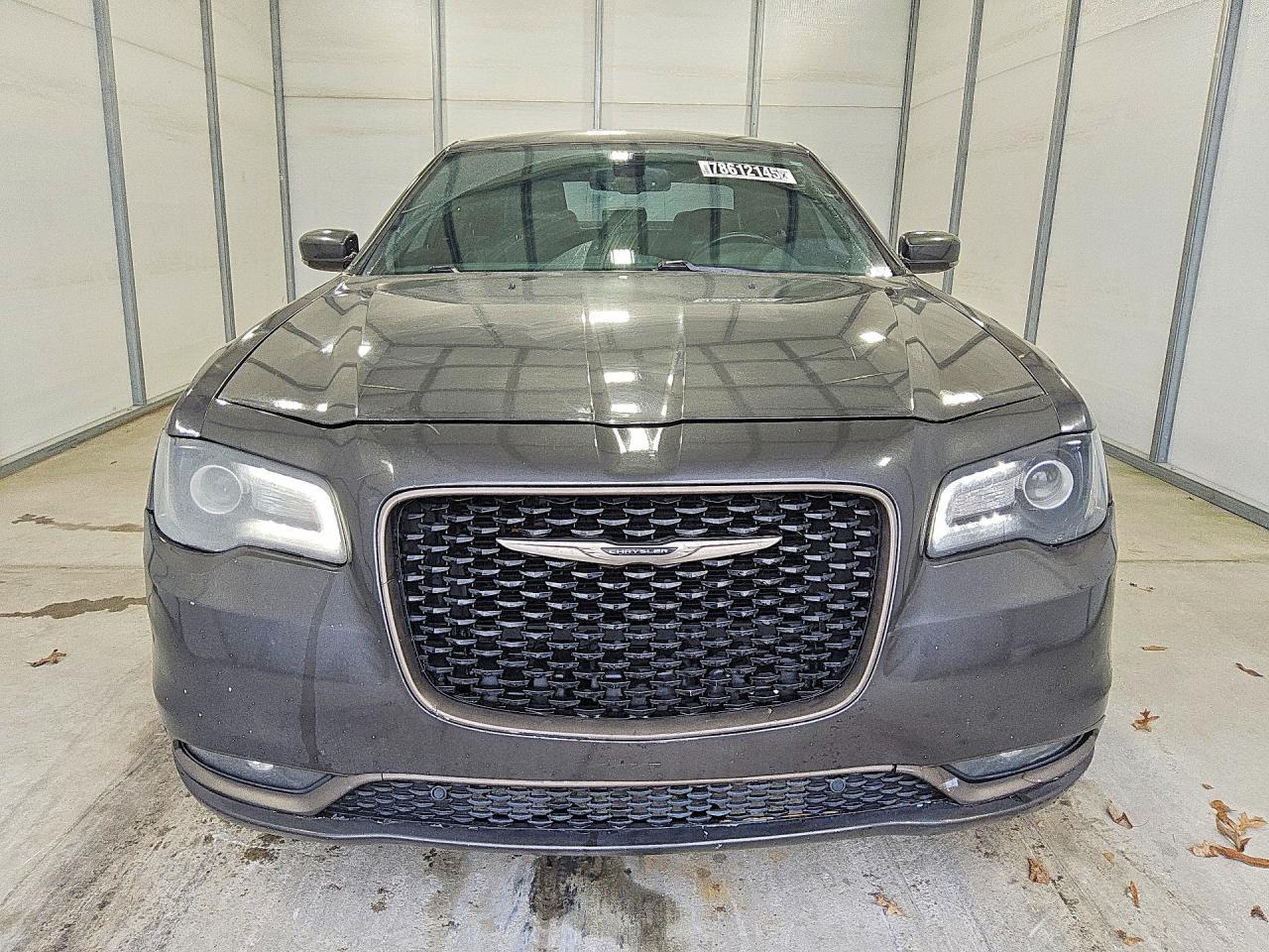 2016 Chrysler 300 S - Фото 5