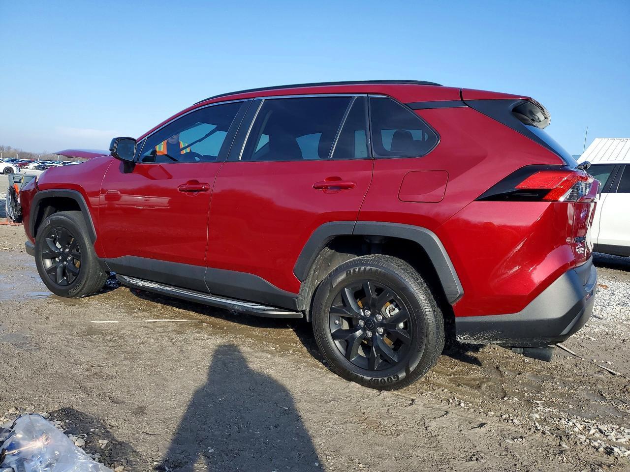 2021 Toyota Rav4 Le - Image 2