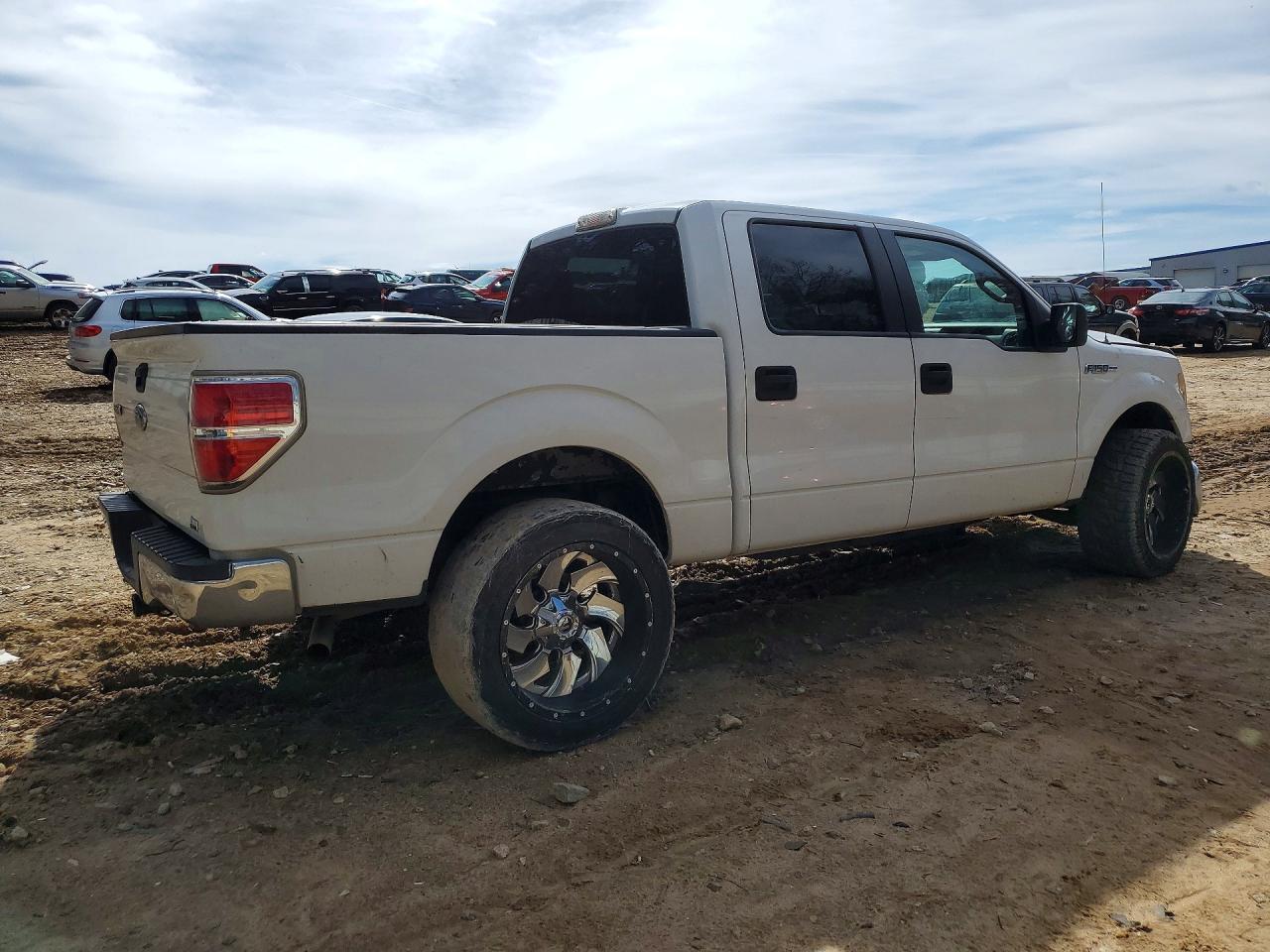 2010 Ford F150 Supercrew - Фото 3