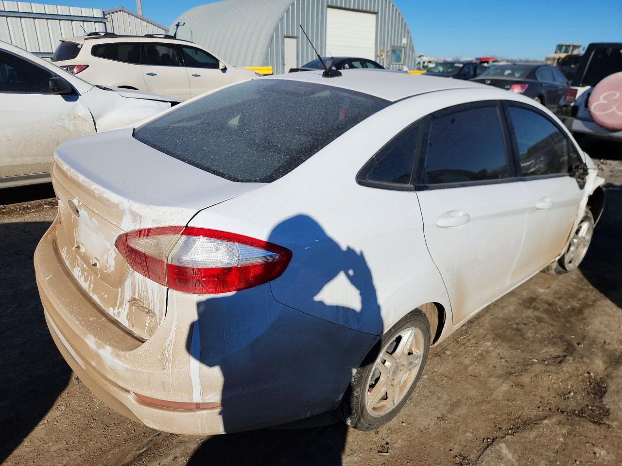 2019 Ford Fiesta Se - Фото 3