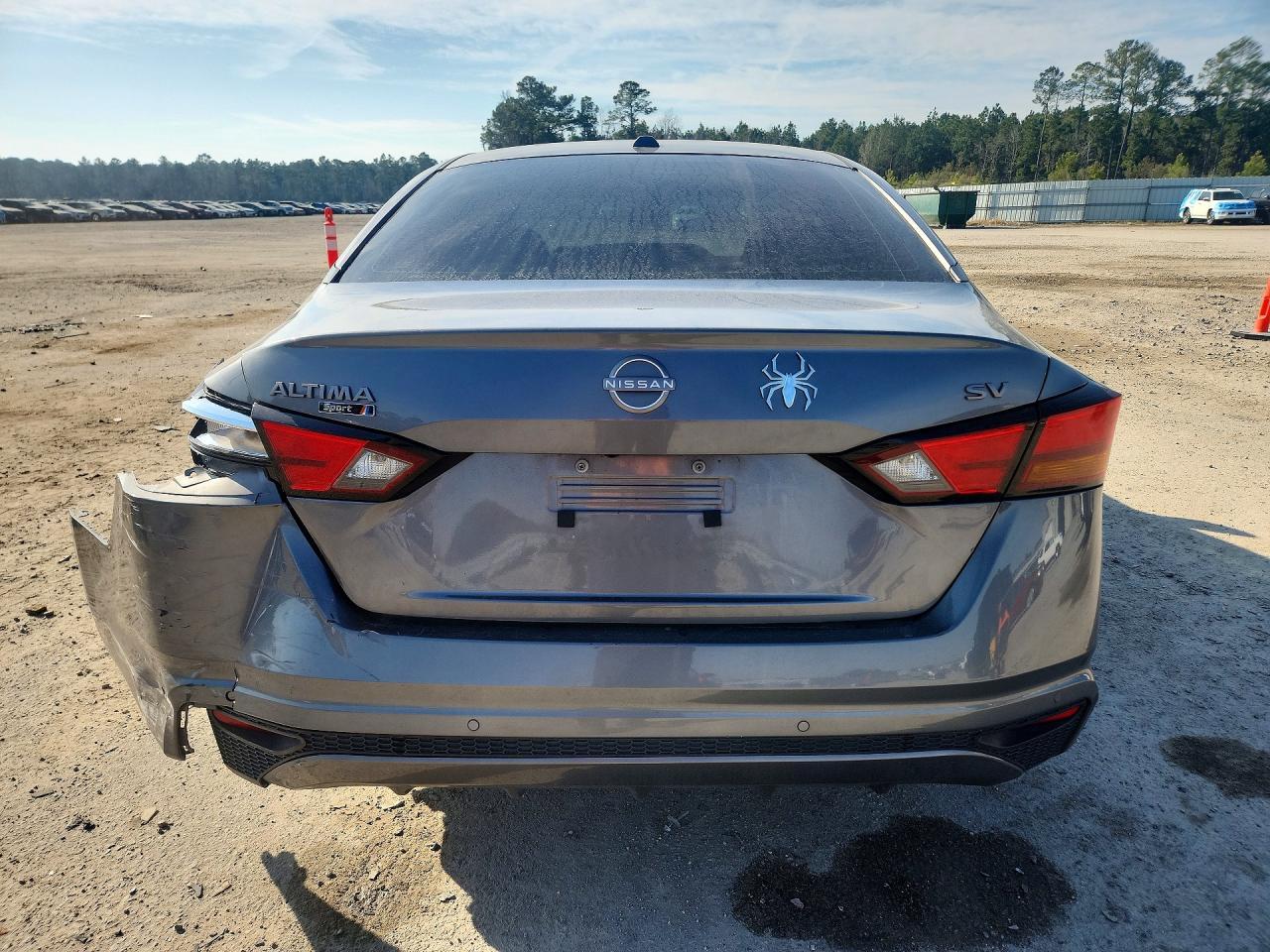 2024 Nissan Altima - Image 6