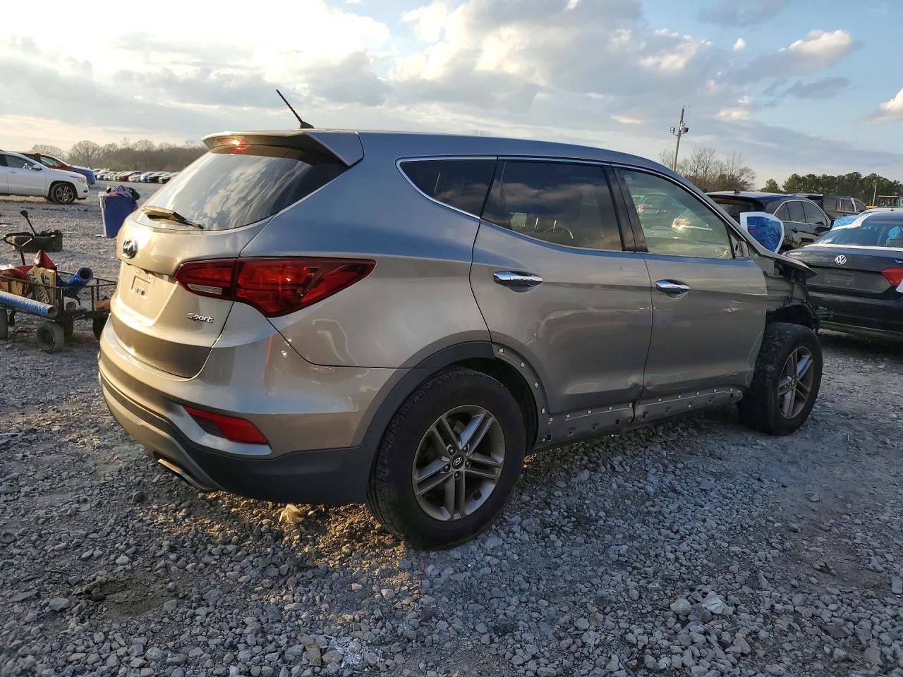 2018 Hyundai Santa Fe Sport - Фото 3