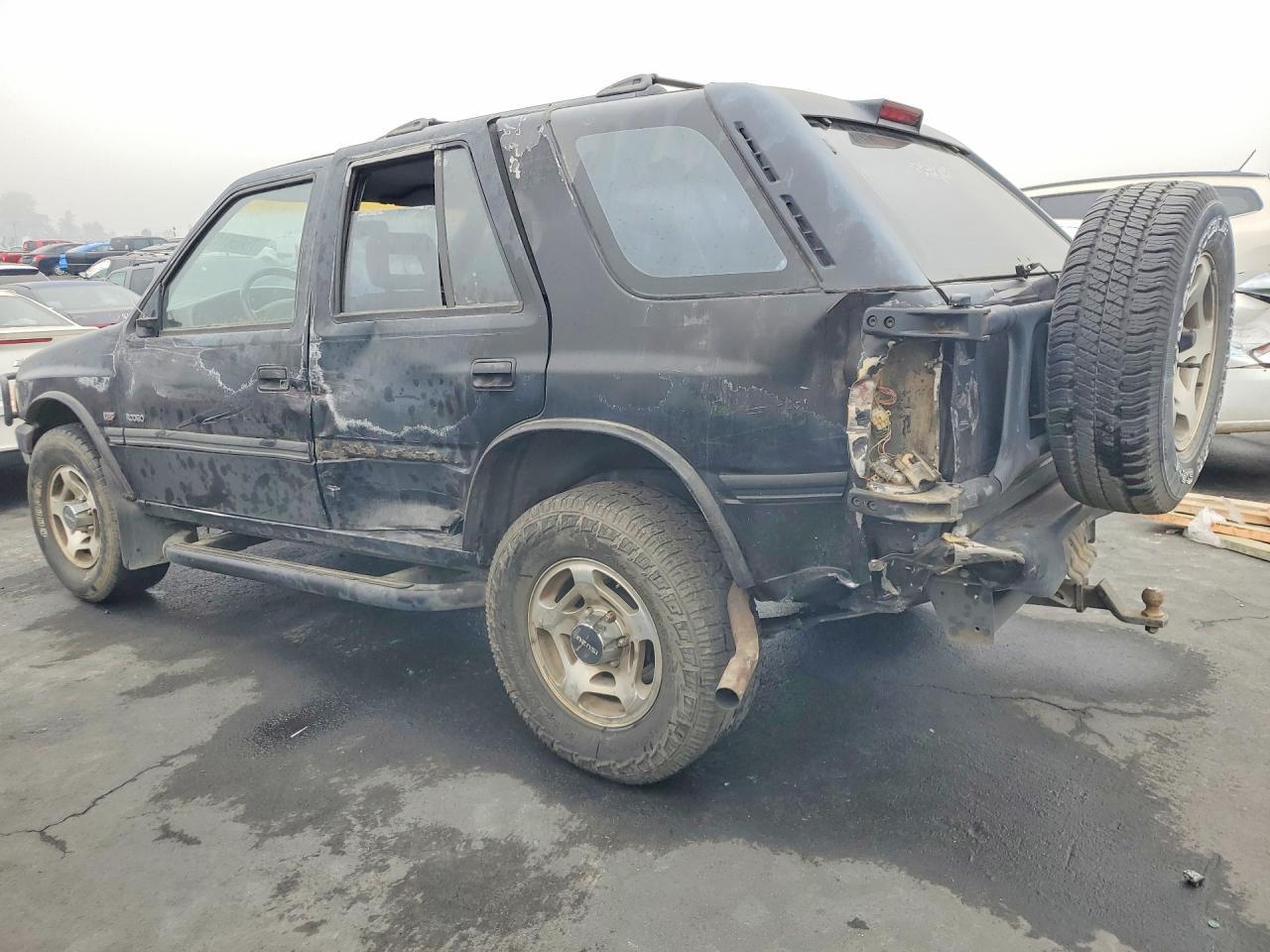 1997 Isuzu Rodeo - Image 2