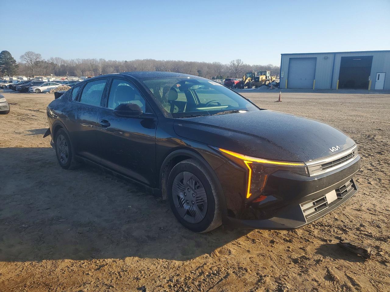 2025 Kia K4 Lx - Image 4