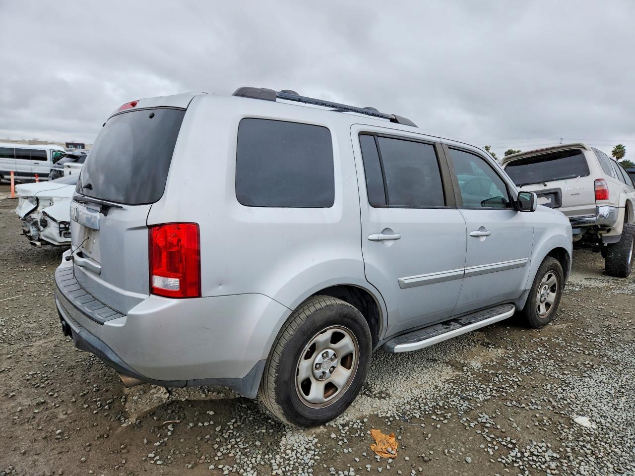 2012 Honda Pilot Ex - Image 3
