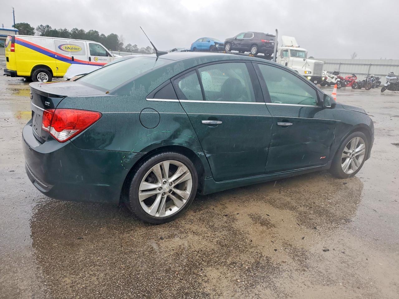 2014 Chev Cruze Ltz - Image 3