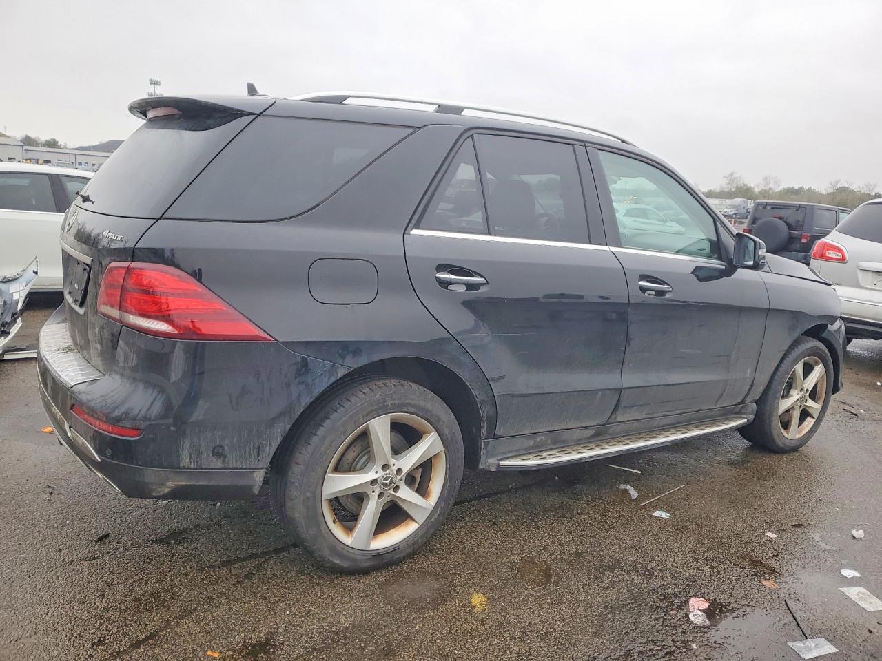 2019 Mercedes-Benz Gle 400 4Matic - Фото 3