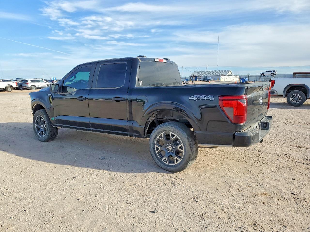 2024 Ford F150 Stx - Фото 2