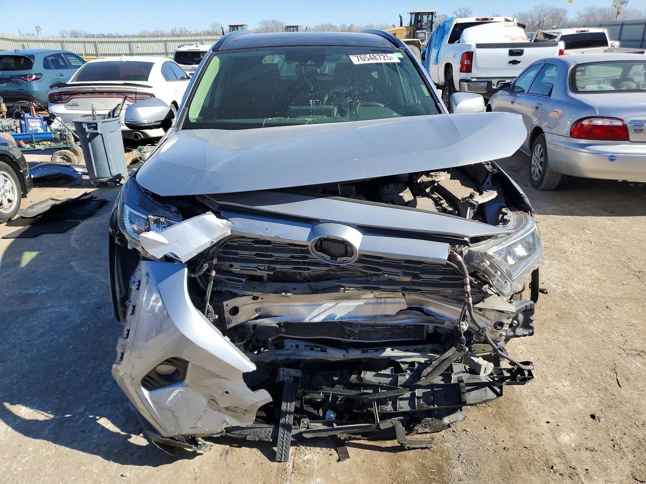 2019 Toyota Rav4 Limited - Image 5