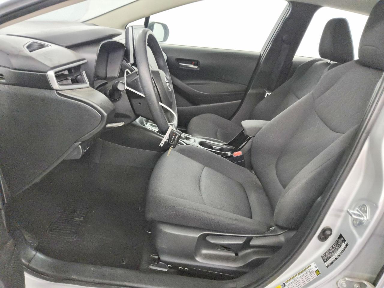 2021 Toyota Corolla Le - Фото 7