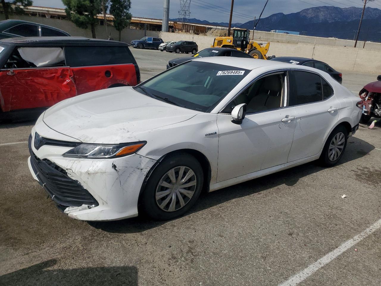 2019 Toyota Camry Hybrid Le