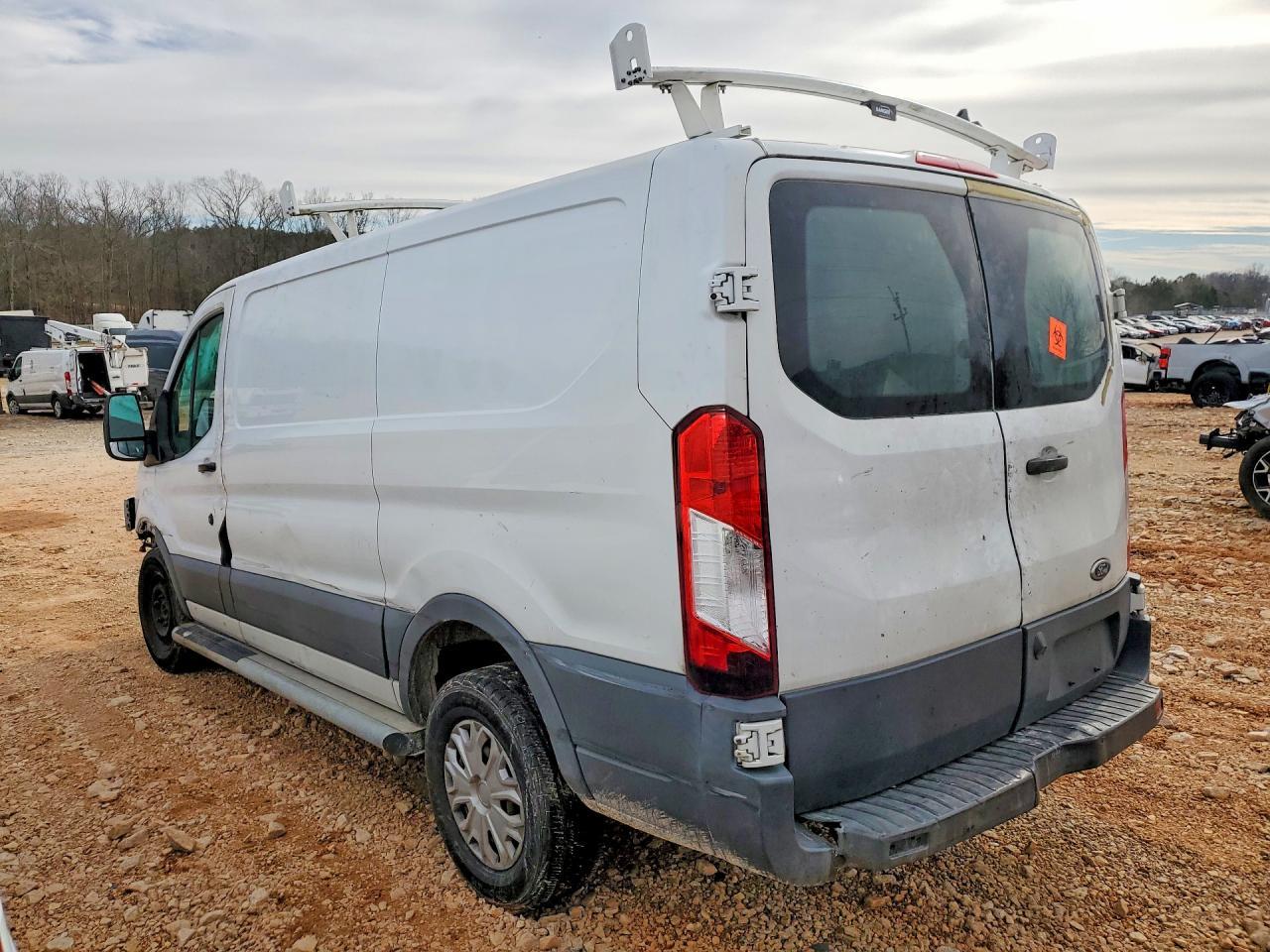2016 Ford Transit T-250 - Фото 2