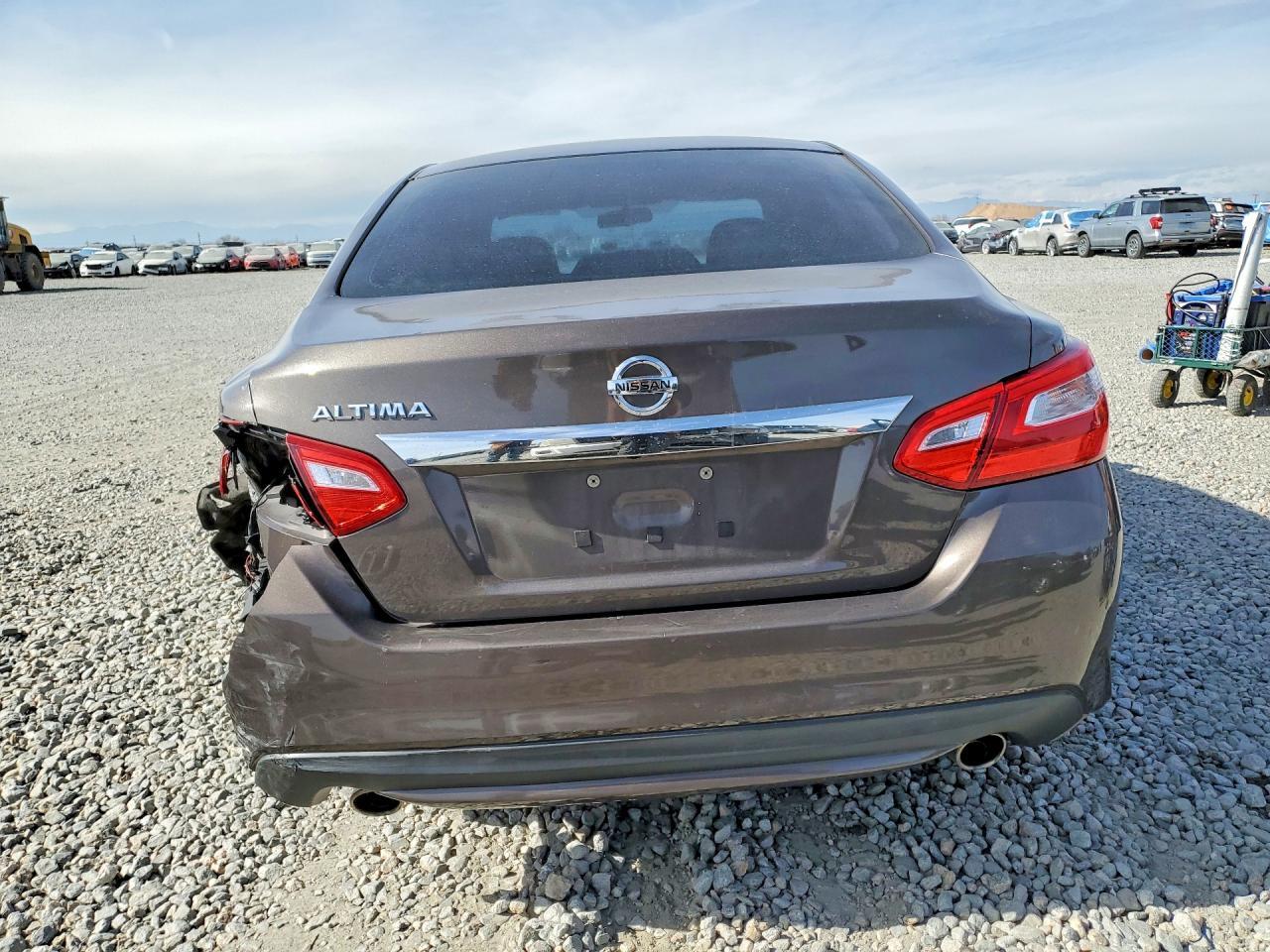 2017 Nissan Altima 2.5 - Фото 6