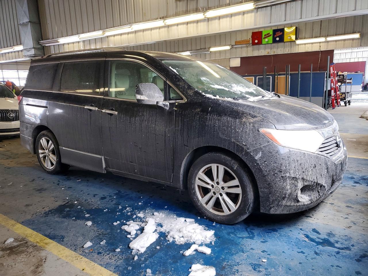 2014 Nissan Quest S - Фото 4