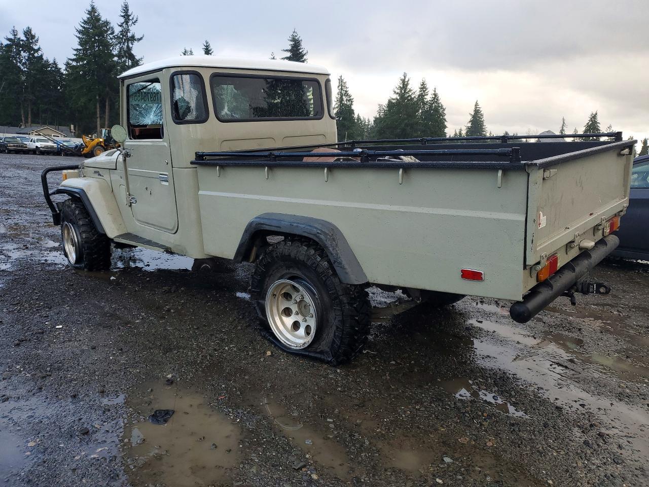 1967 Toyota Land Cruiser - Image 2