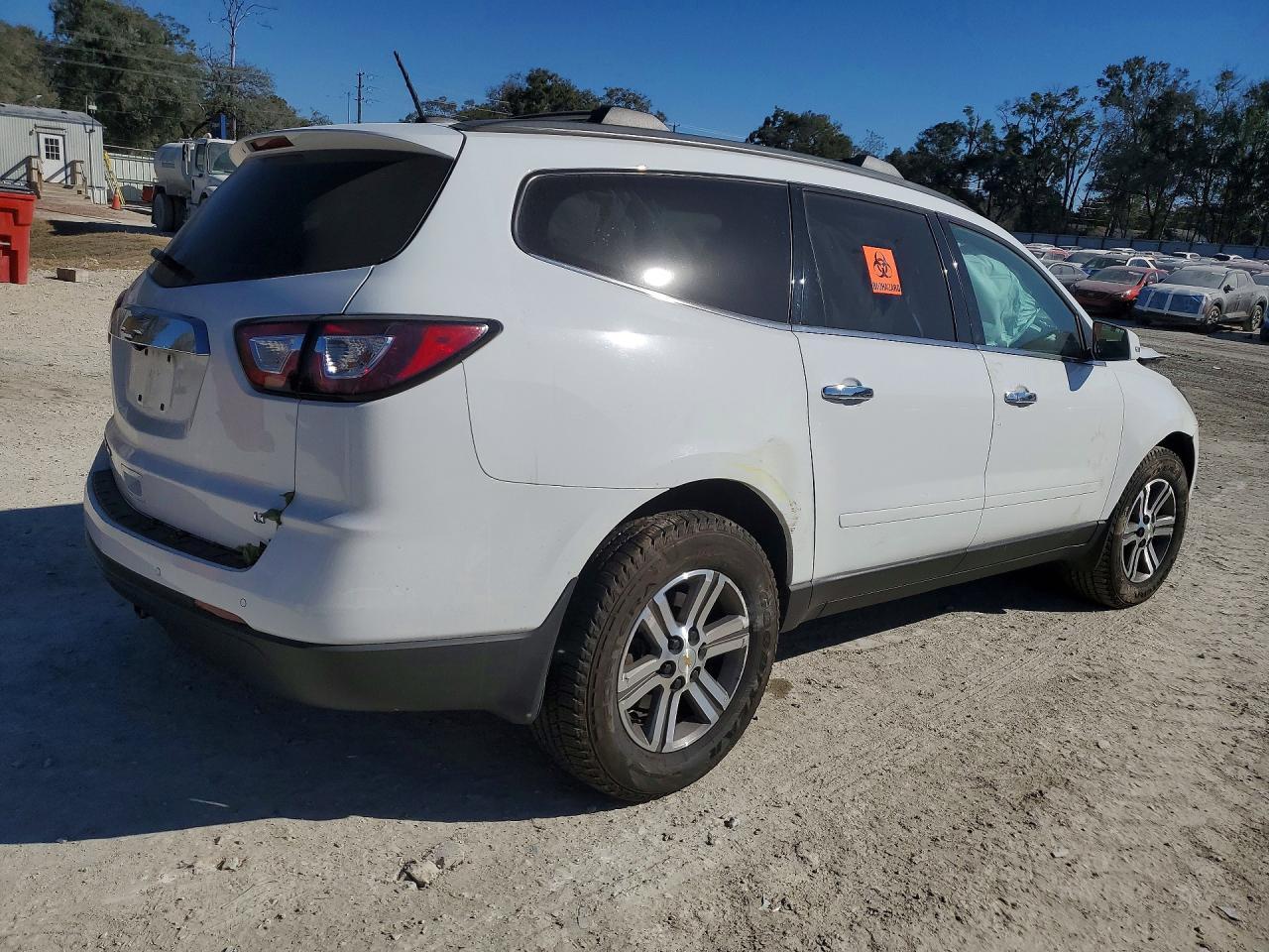 2017 Chevrolet Traverse Lt - Фото 3