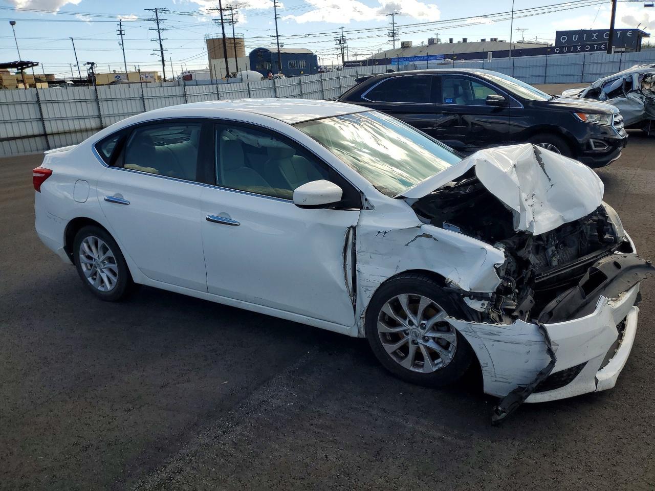 2017 Nissan Sentra S - Фото 4