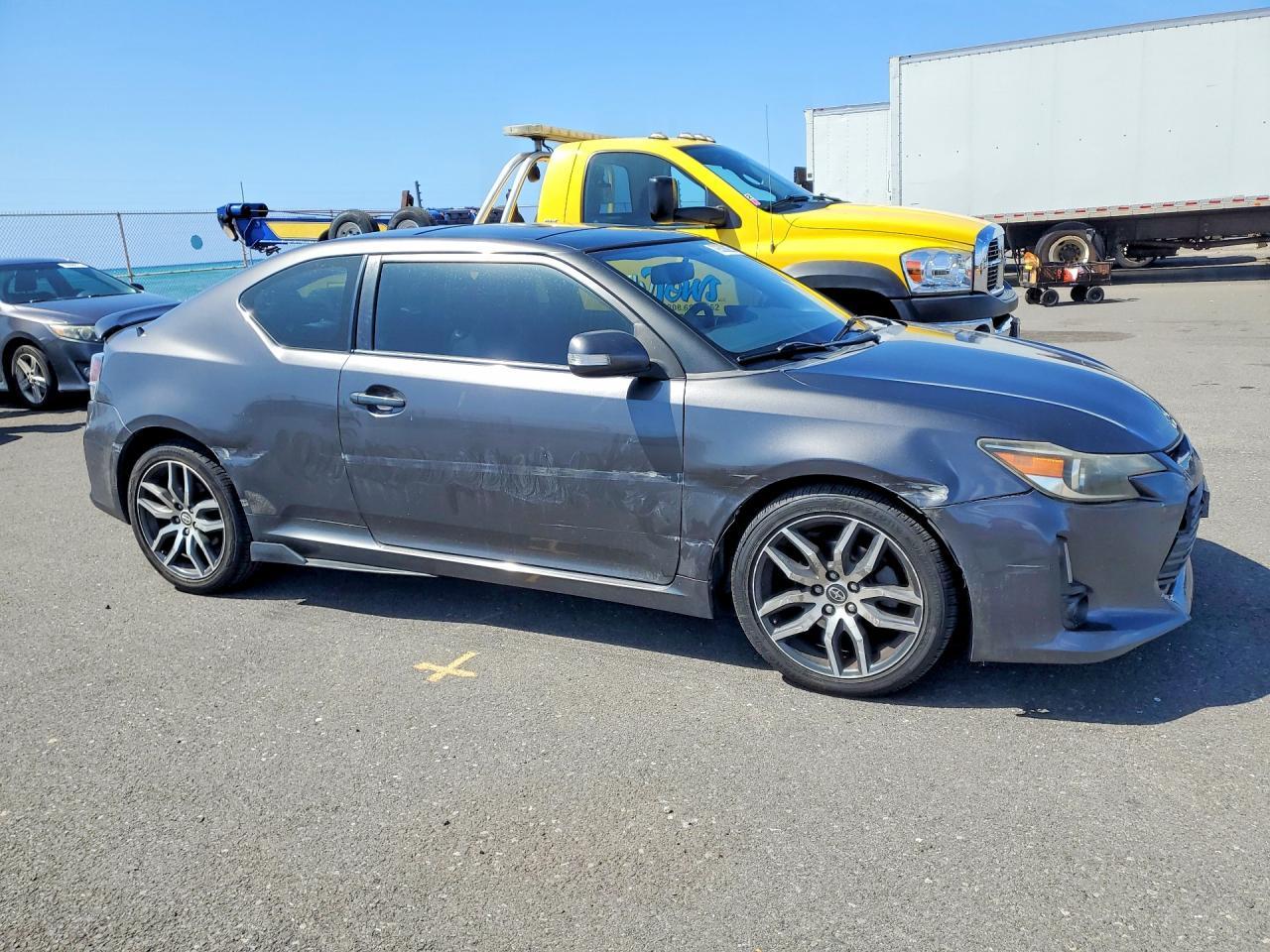 2015 Toyota Scion - Фото 4