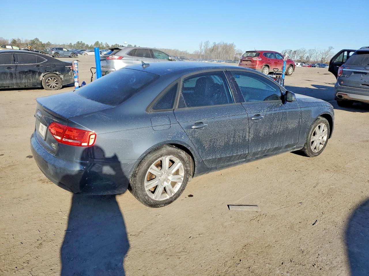 2010 Audi A4 Premium - Фото 3