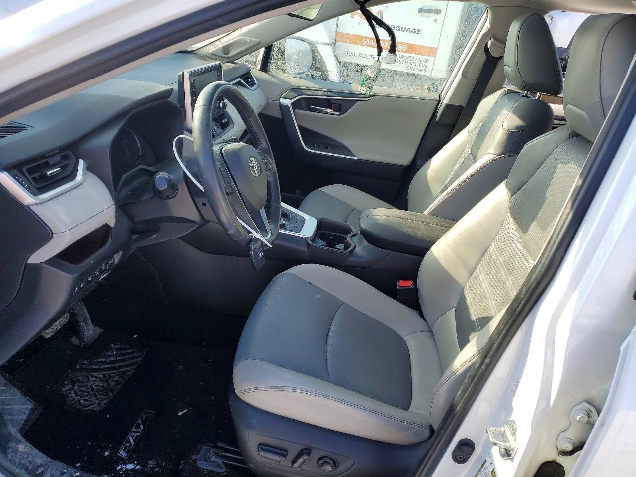 2019 Toyota Rav4 Limited - Image 7