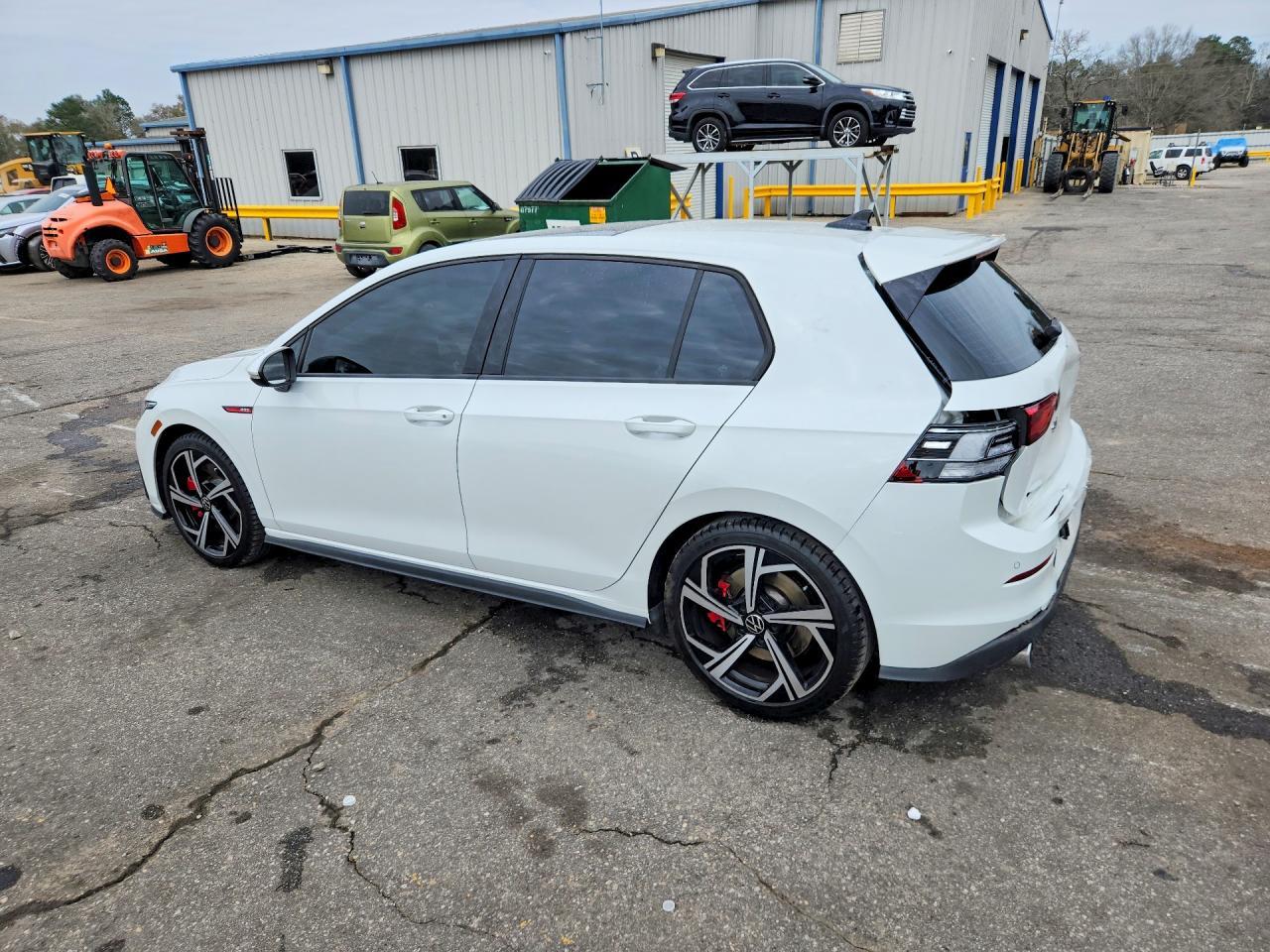 2024 Volkswagen Gti Se - Фото 2