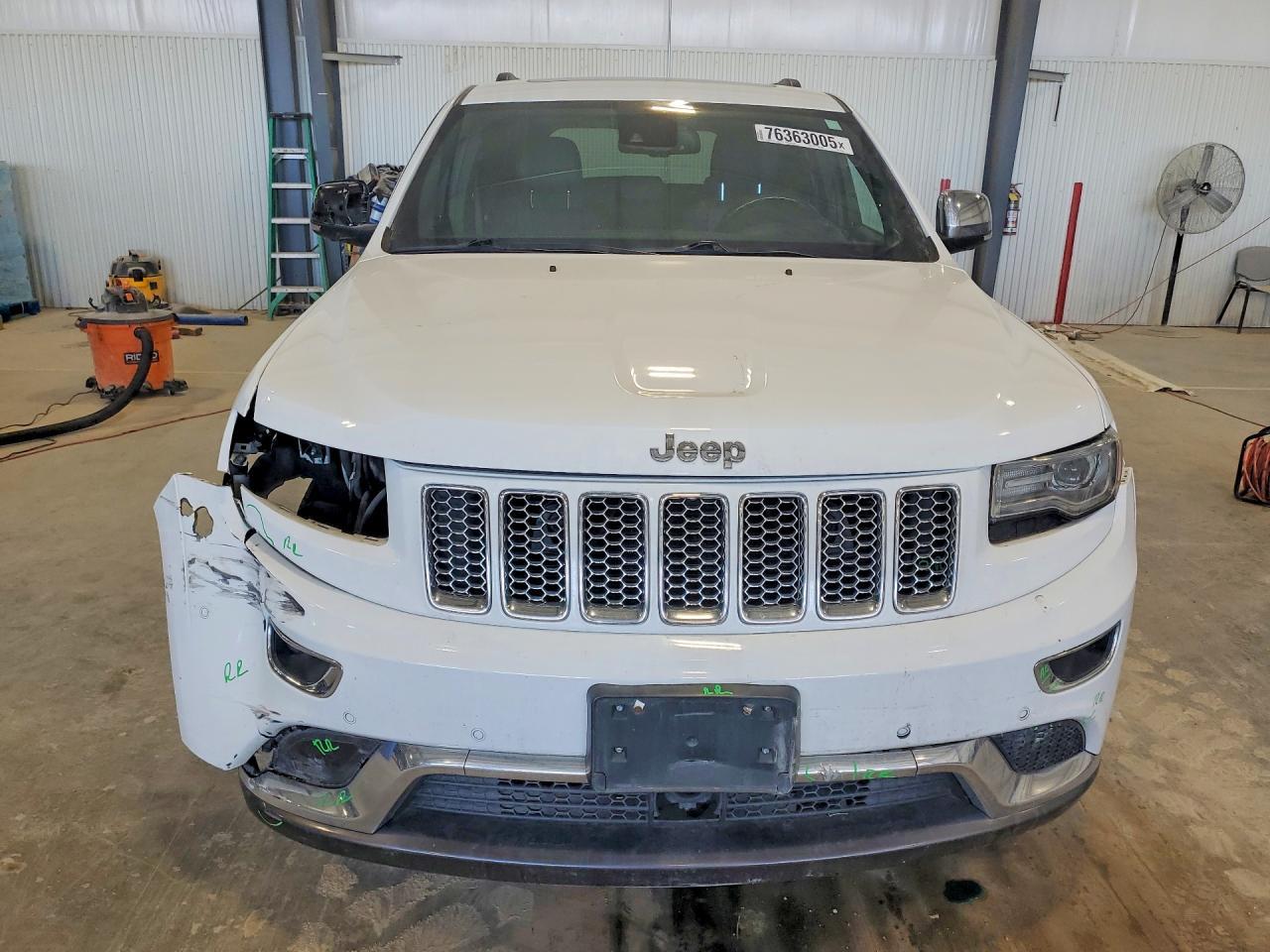 2014 Jeep Grand Cherokee Summit - Image 5