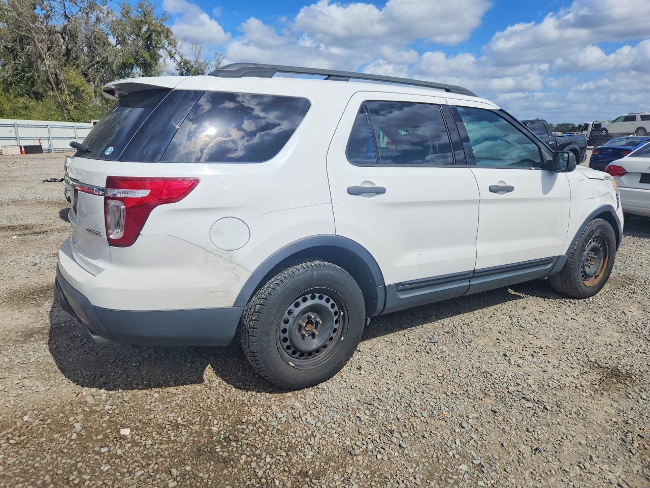 2013 Ford Explorer - Image 3