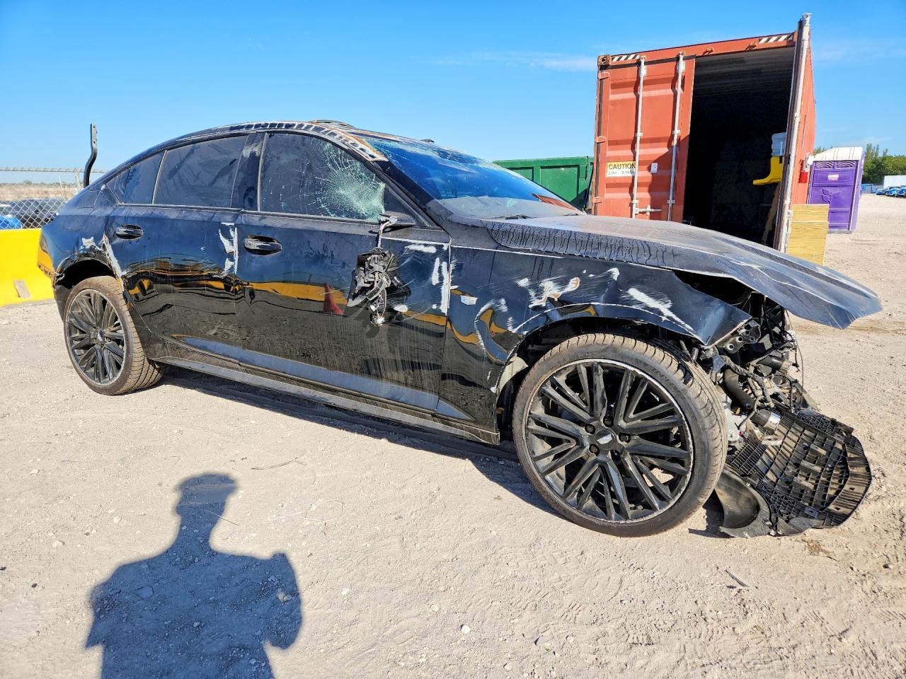 2025 Cadillac Ct5 Sport - Фото 4