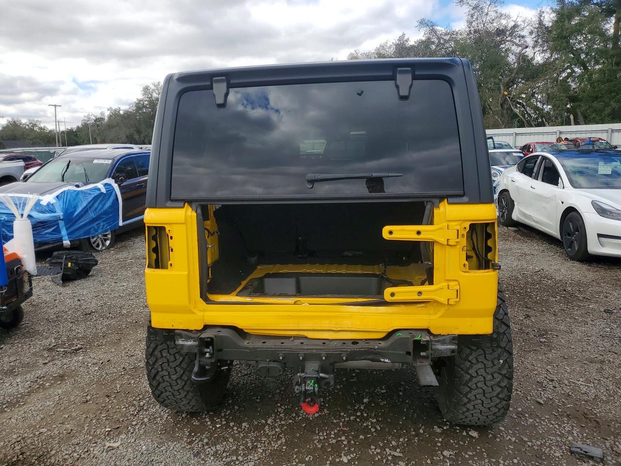 2019 Jeep Wrangler Unlimited Sport - Фото 6
