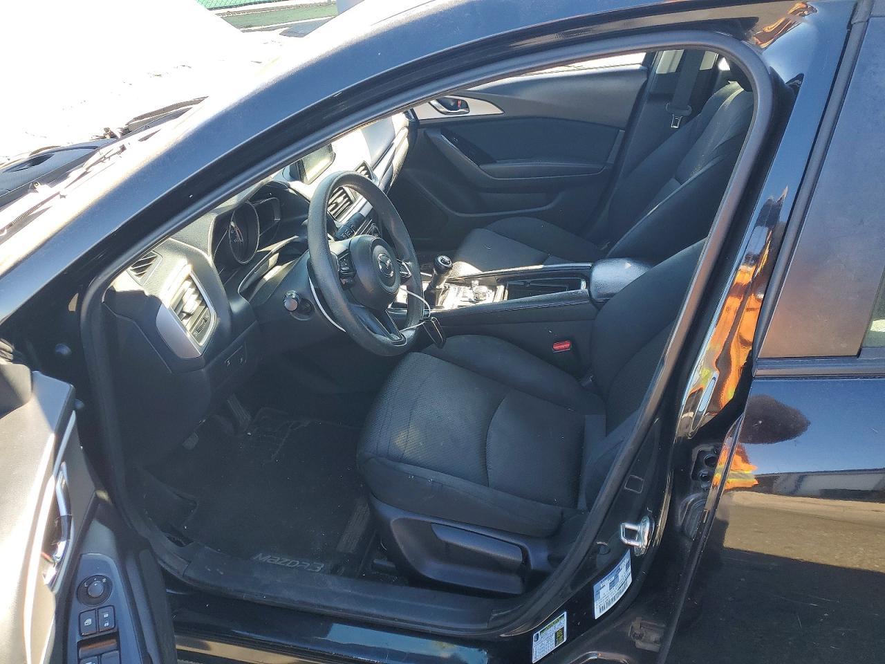 2018 Mazda 3 Sport - Image 7