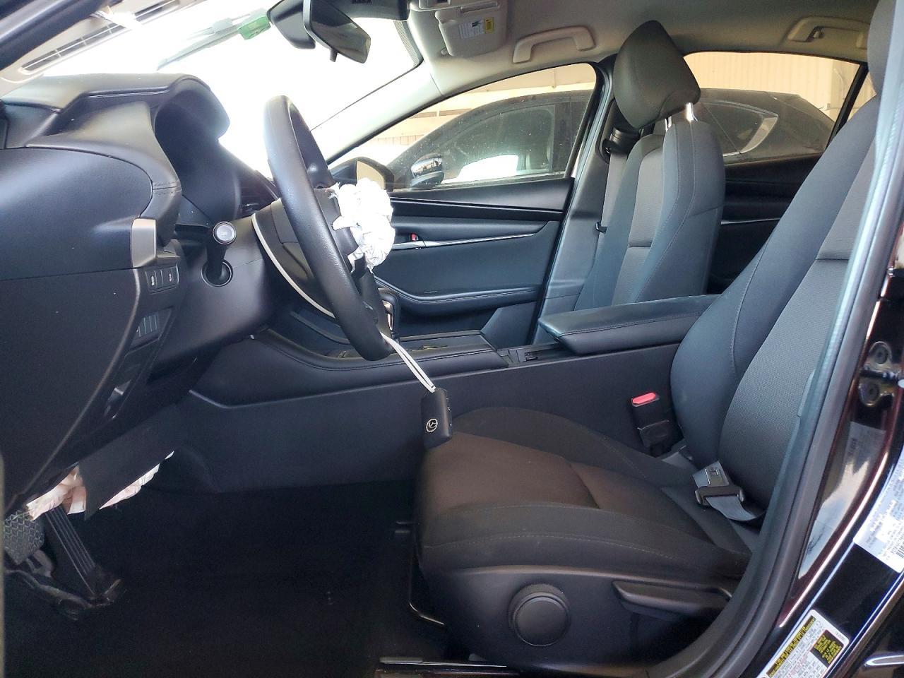 2021 Mazda 3 - Image 7