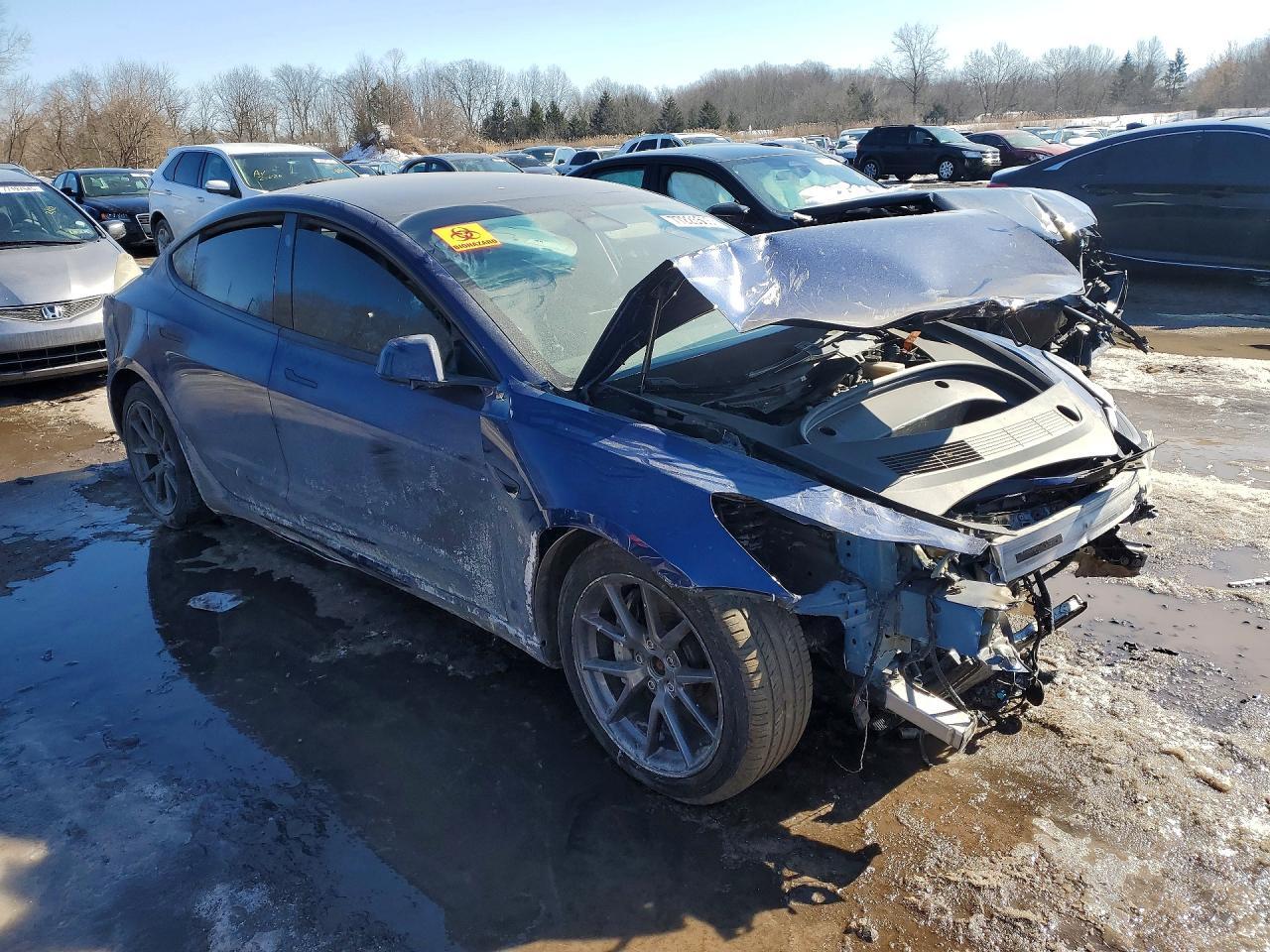 2021 Tesla Model 3 - Фото 4
