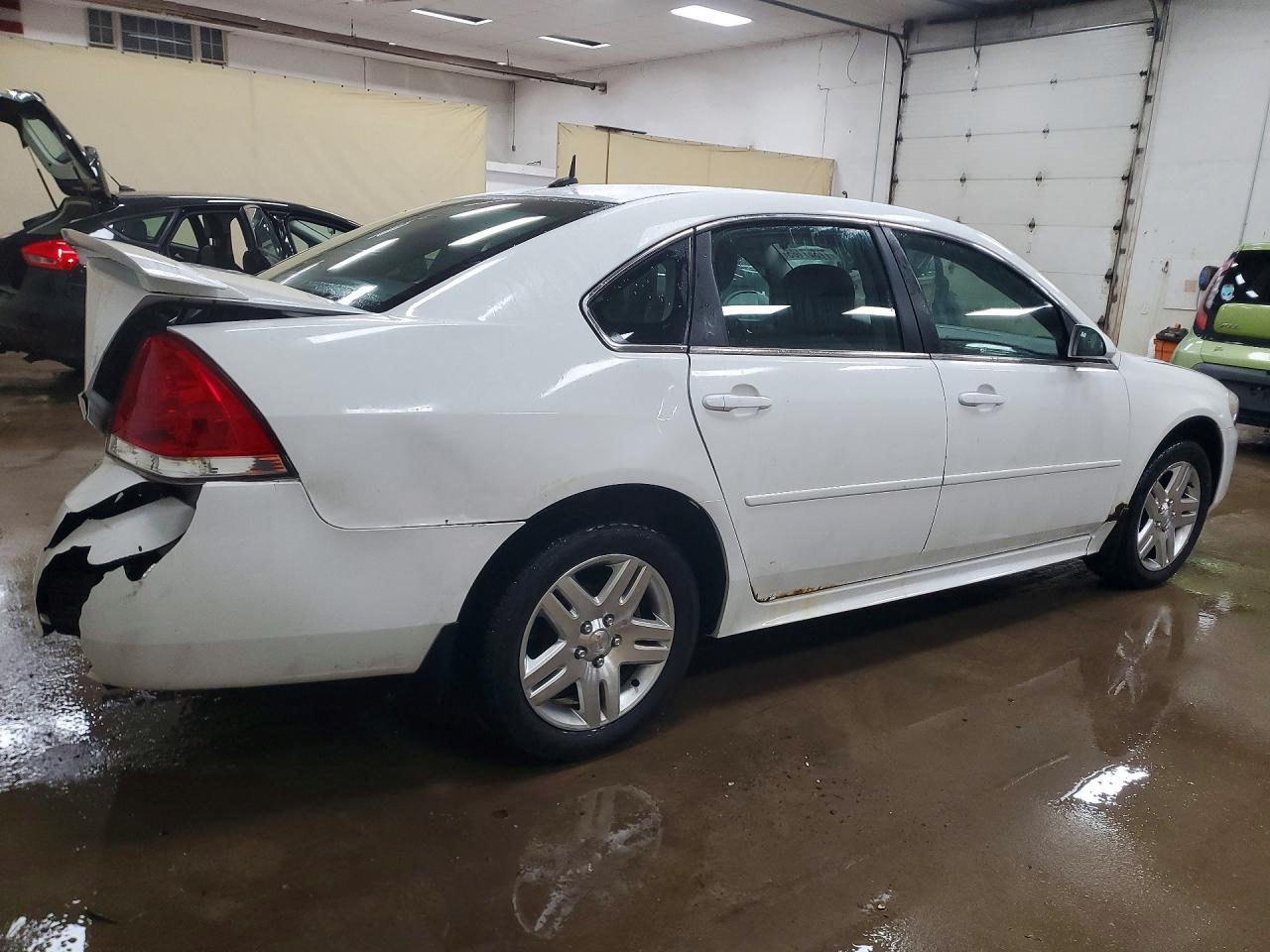 2012 Chevrolet Impala Lt - Image 3