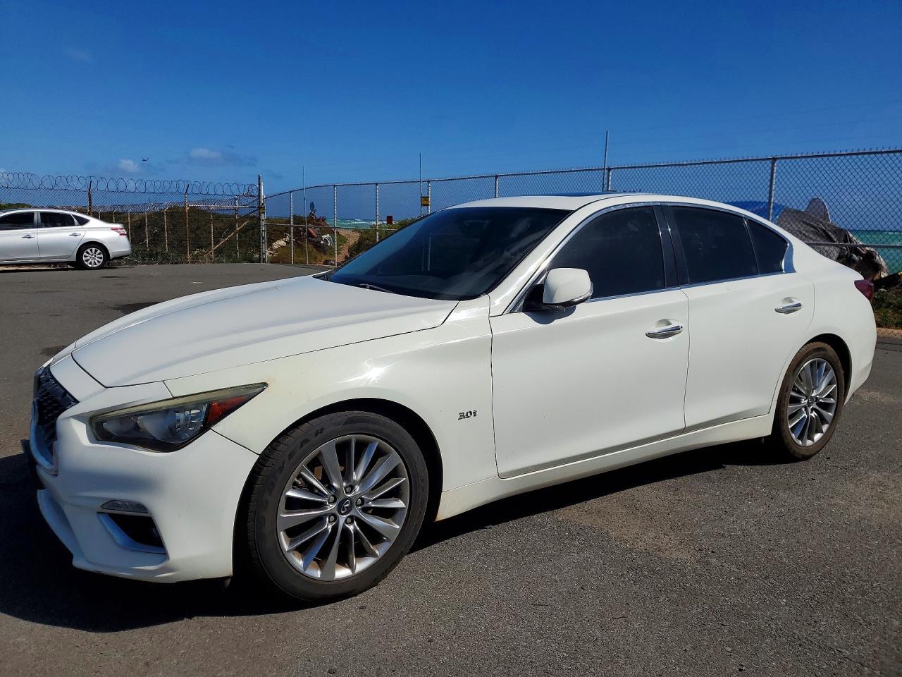 2018 Infiniti Q50 Luxe