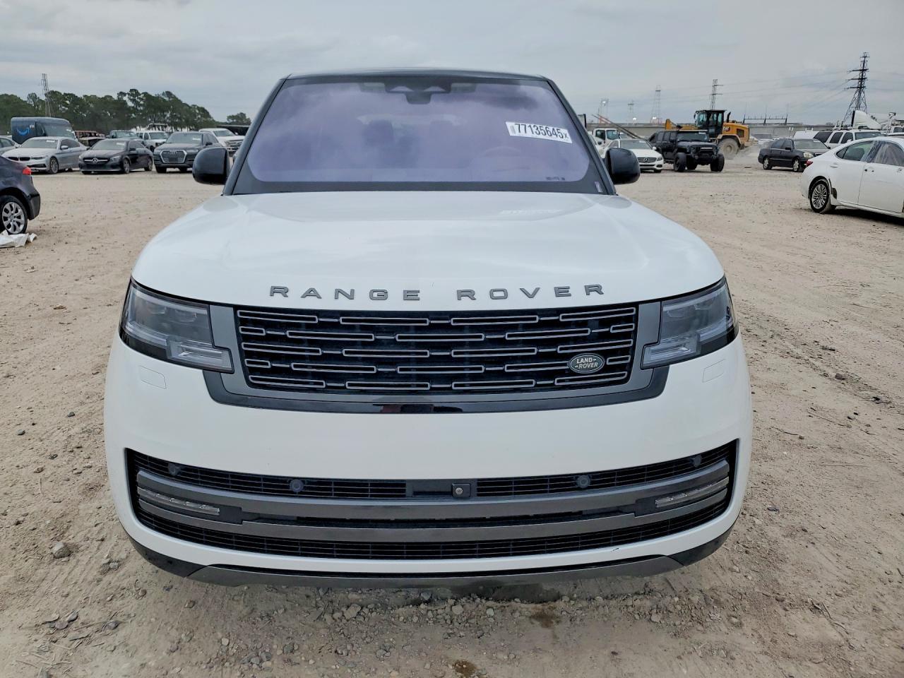 2023 Land Rover Range Rover Se - Image 5