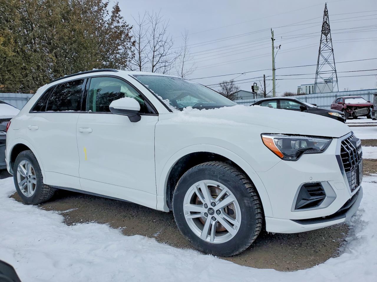 2022 Audi Q3 Premium 40 - Image 4