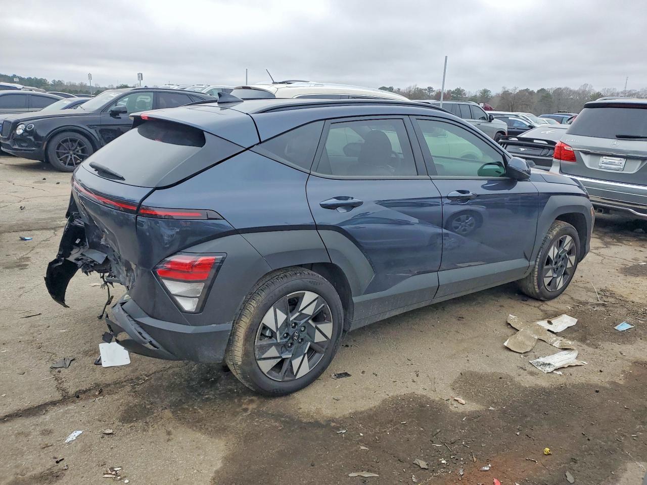 2025 Hyundai Kona Sel - Фото 3