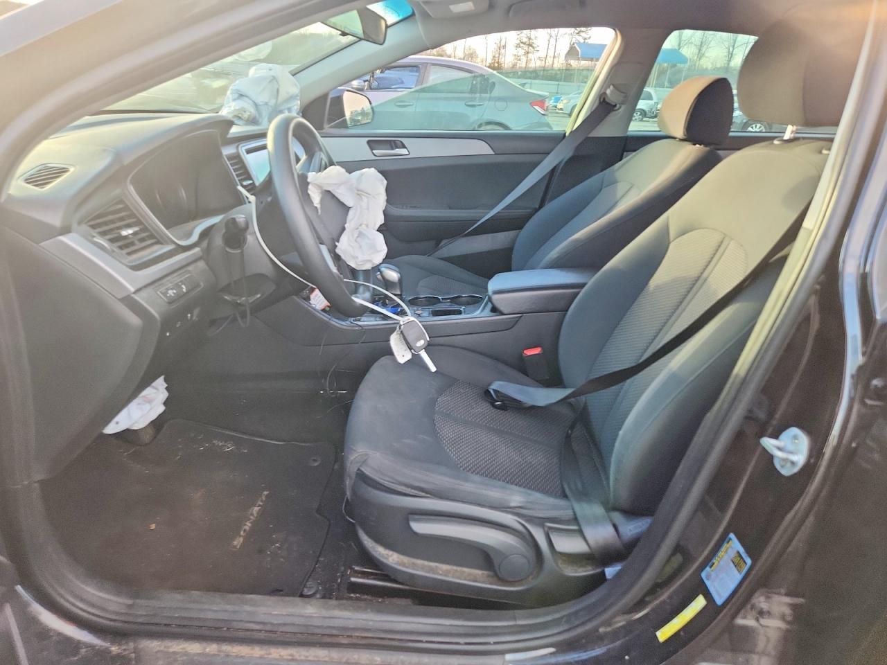 2019 Hyundai Sonata - Image 7