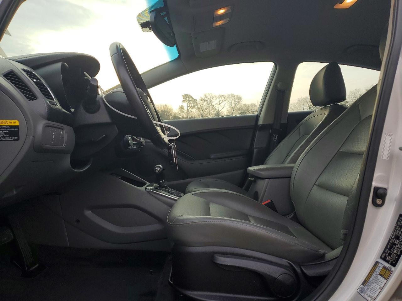 2017 Kia Forte Ex - Фото 7