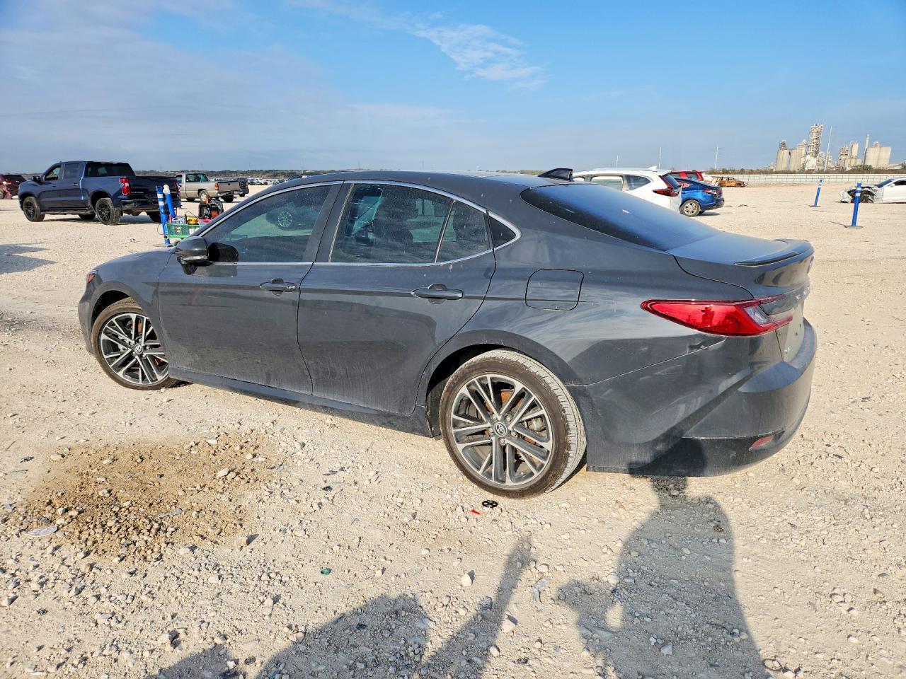 2025 Toyota Camry Xse - Фото 2