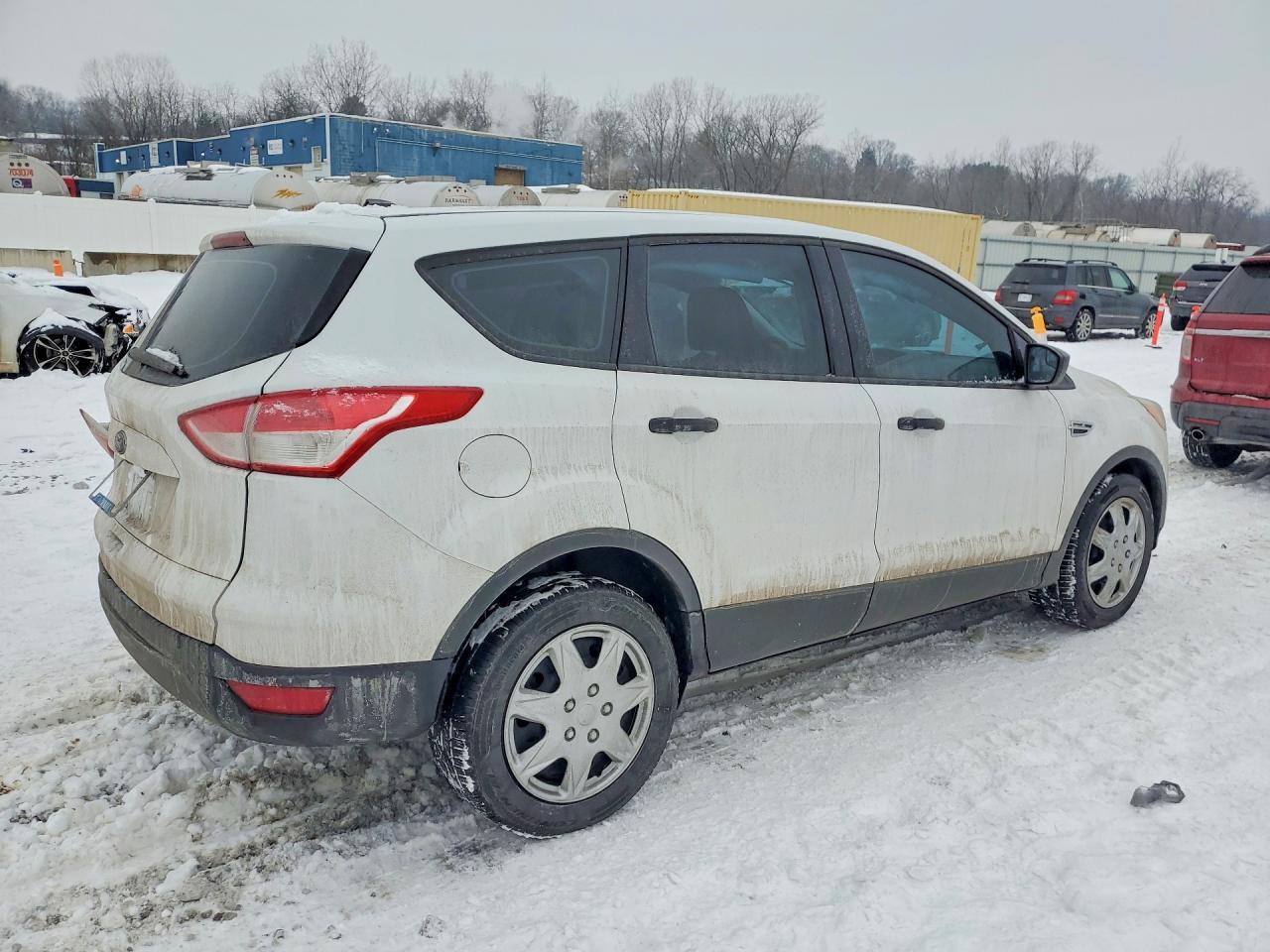2016 Ford Escape S - Фото 3