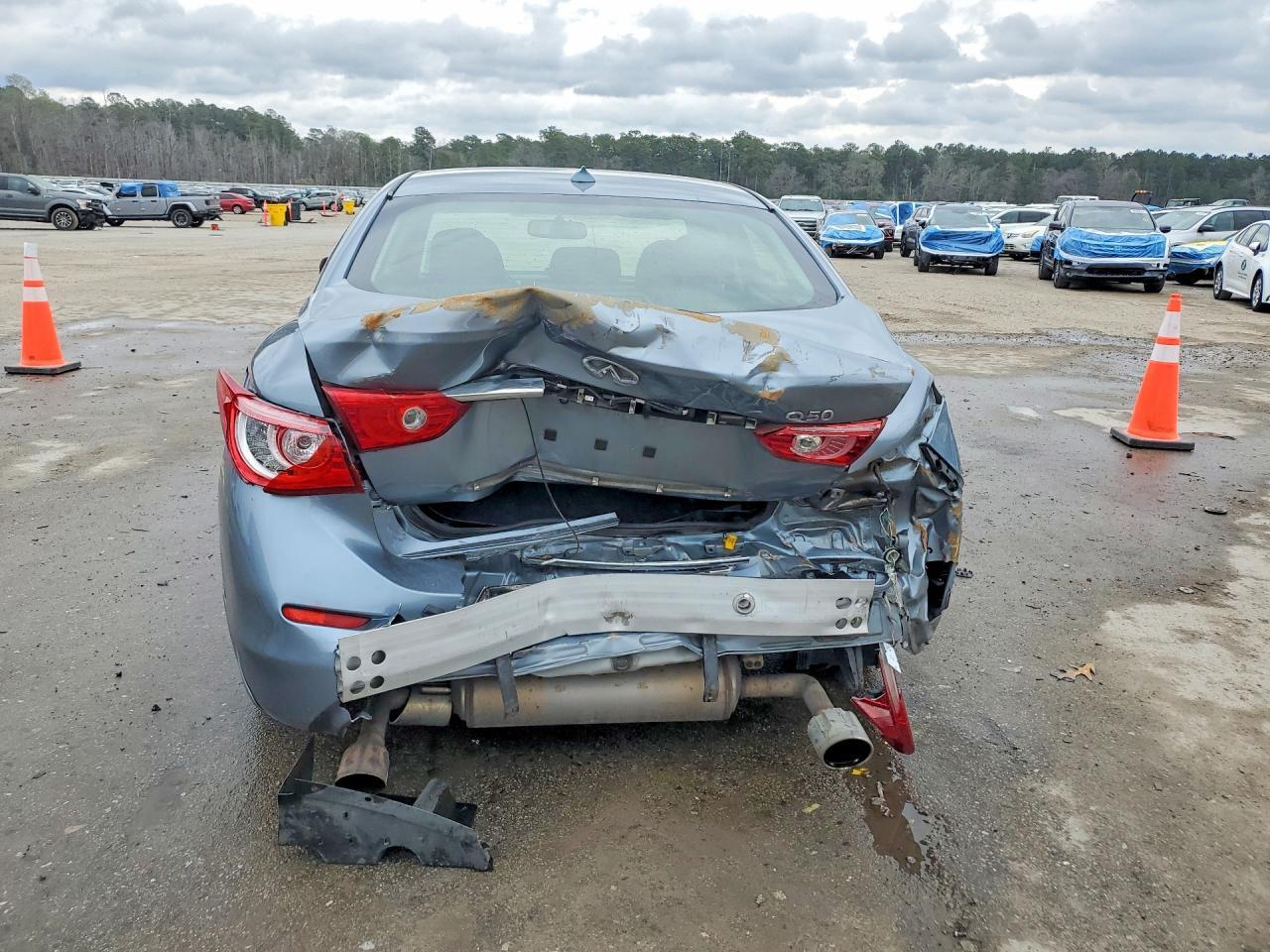 2015 Infiniti Q50 - Фото 6