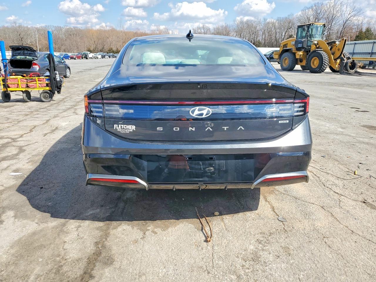 2024 Hyundai Sonata Hybrid Sel - Image 6