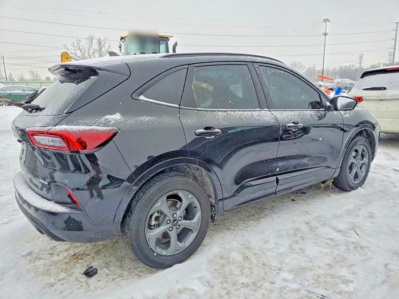 2024 Ford Escape St Line - Image 3