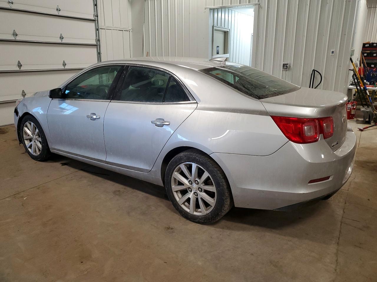 2016 Chevrolet Malibu Limited Ltz - Image 2