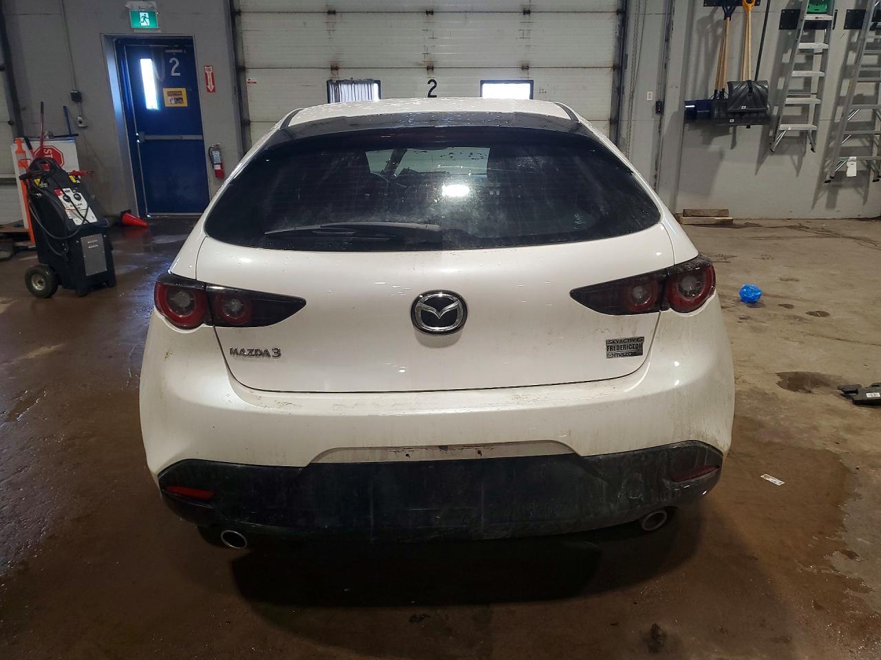 2025 Mazda 3 Select Sport - Фото 6
