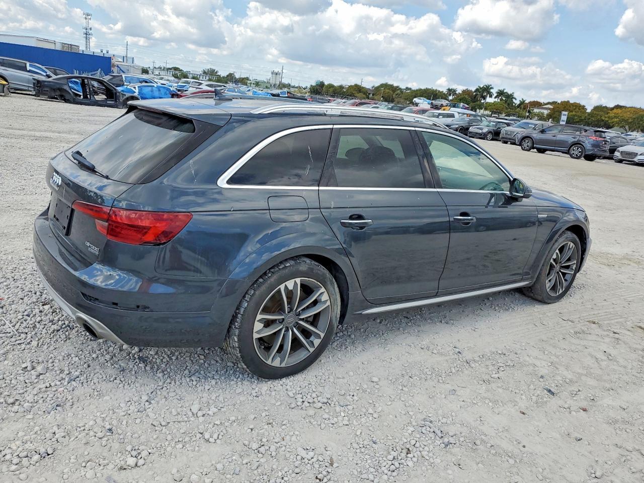 2018 Audi A4 Allroad Prestige - Image 3