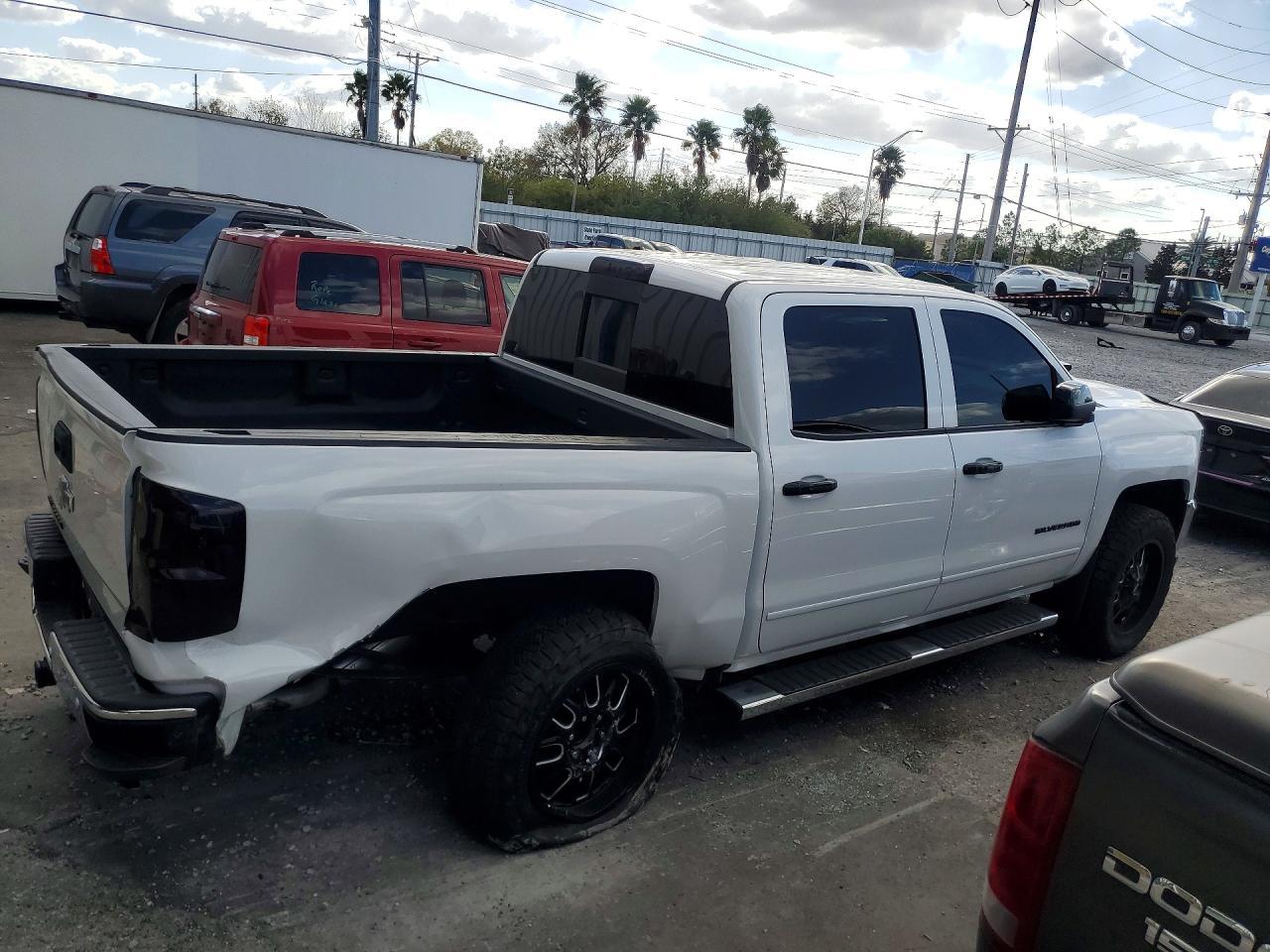 2017 Chevrolet Silverado C1500 Lt - Фото 3