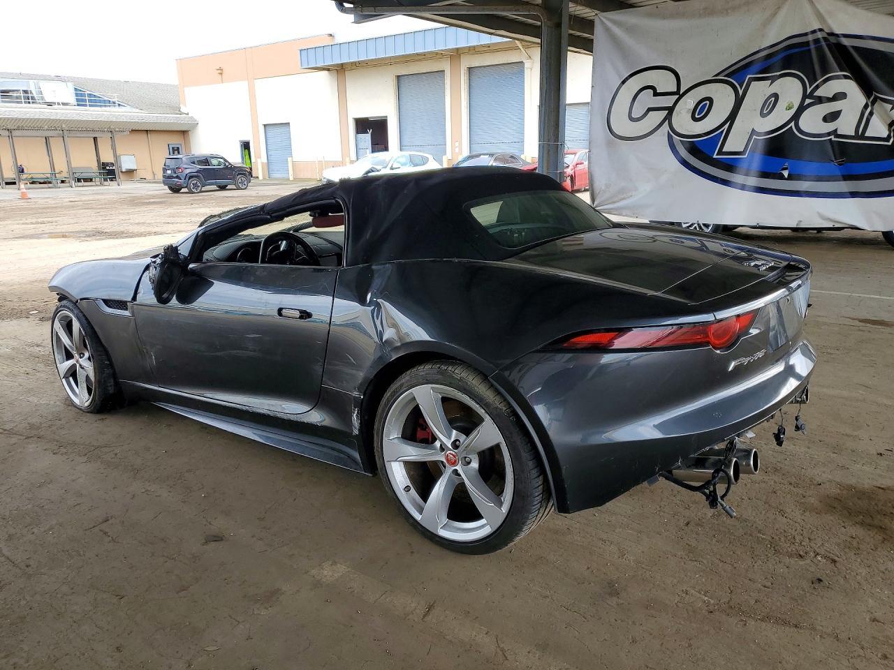 2018 Jaguar F-Type R - Фото 2