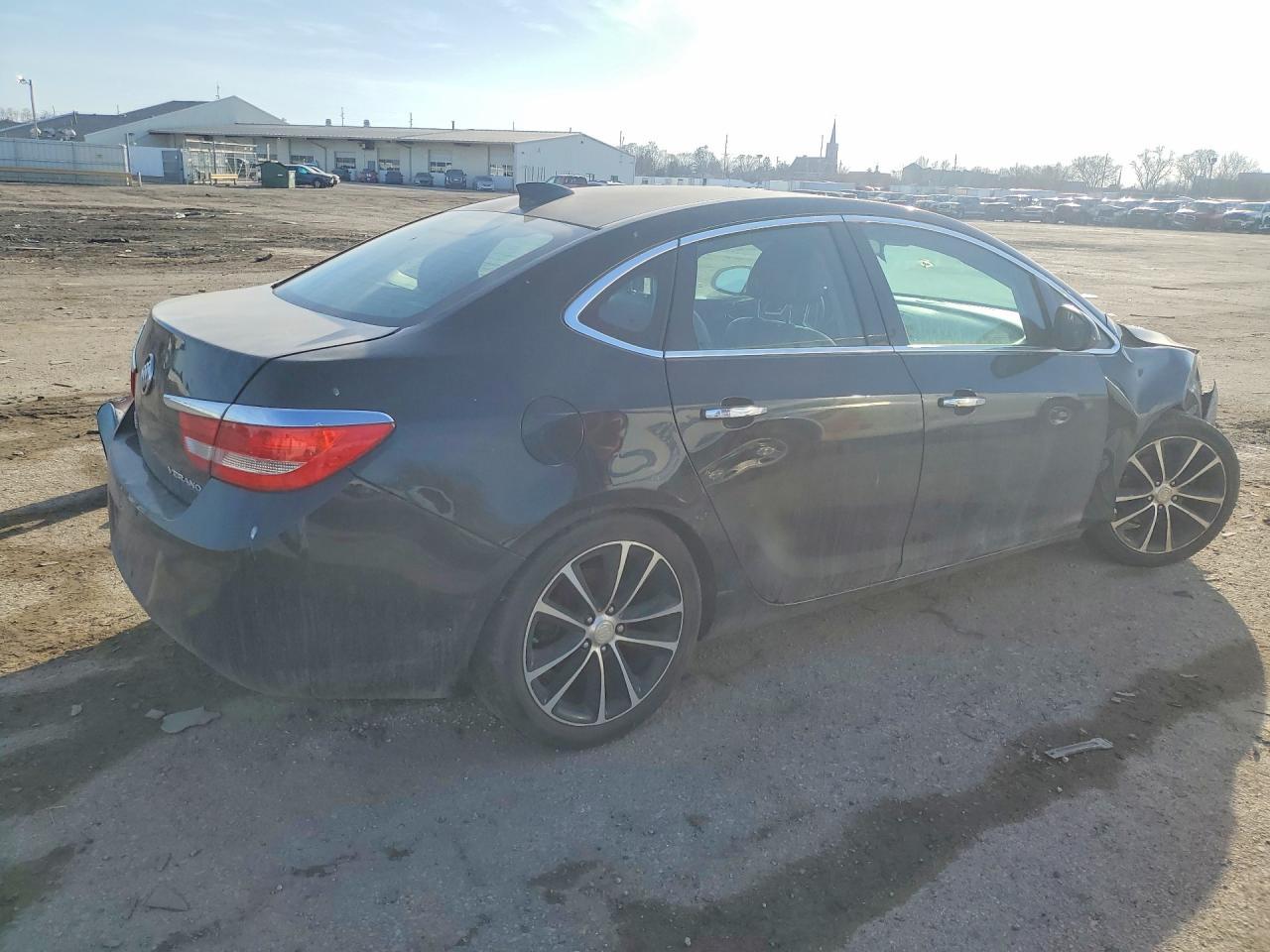 2016 Buick Verano - Фото 3